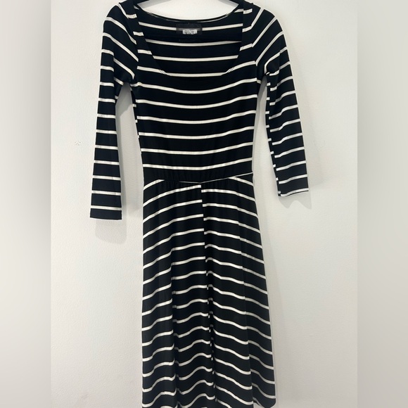 REFORMATION Midi Long Sleeve Black & White Striped Dress, Size XS - Picture 1 of 5